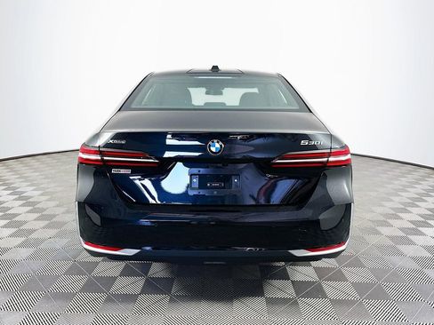 Used 2026 BMW 530i xDrive w/ Executive Package AWD/4WD image 7