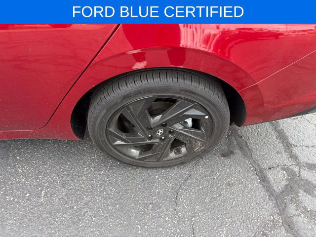 Used 2026 Hyundai Elantra SEL w/ Cargo Package FWD image 24