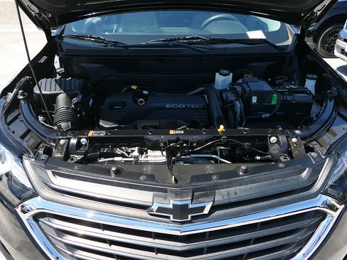 Used 2019 Chevrolet Equinox LS w/ LPO, Cargo Package FWD image 28