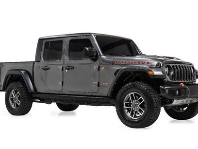Used 2024 Jeep Gladiator Mojave