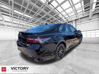 Used 2024 Toyota Camry SE FWD video 3