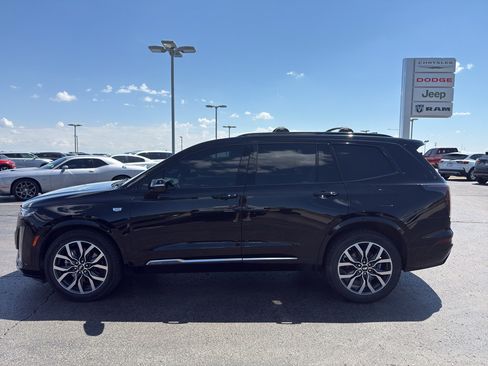 Used 2021 Cadillac XT6 Sport AWD/4WD image 8