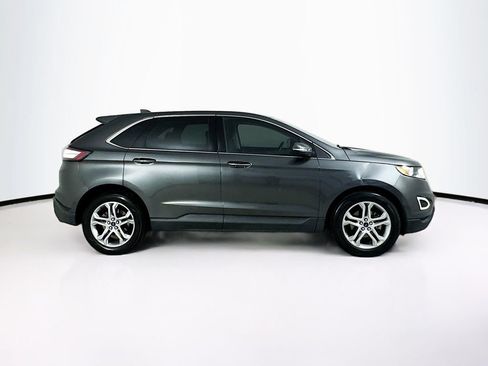 Used 2016 Ford Edge Titanium FWD image 8