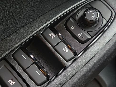 New 2026 Subaru Crosstrek 2.5i image 17