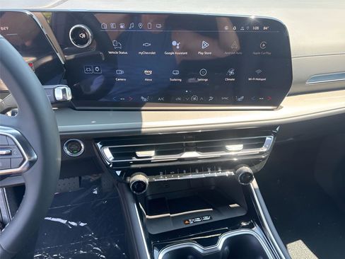 New 2025 Chevrolet Traverse LT image 21