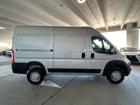 New 2026 RAM ProMaster 2500 image 4
