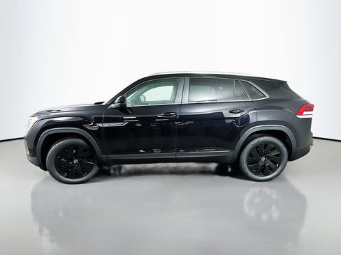 New 2026 Volkswagen Atlas Cross Sport SE image 4