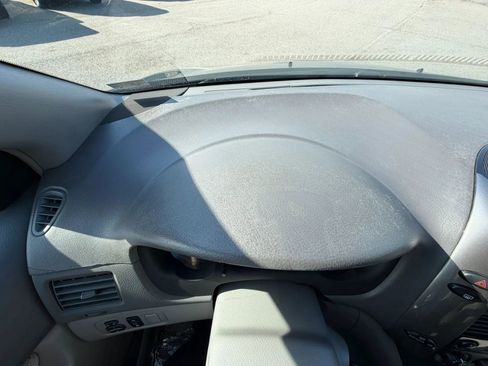 Used 2008 Toyota Sienna LE FWD image 27