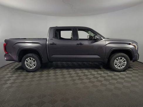 Used 2023 Toyota Tundra SR5 w/ SR5 Convenience Package AWD/4WD image 11