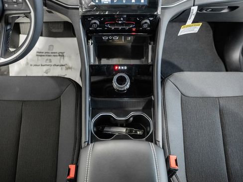 New 2026 Jeep Grand Cherokee Laredo X AWD/4WD image 25