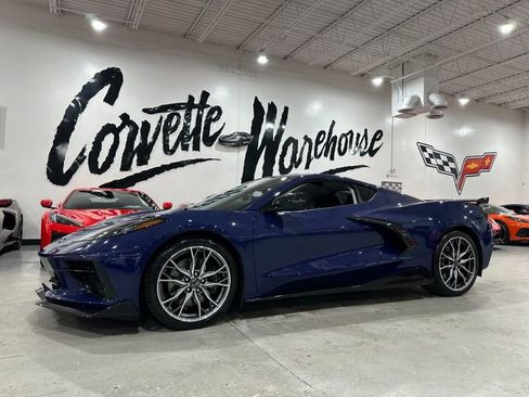 Used 2025 Chevrolet Corvette Stingray Premium Cpe w/ Z51 Performance Package image 1