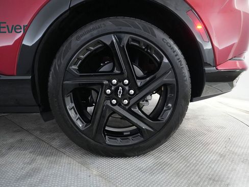 Used 2024 Chevrolet Equinox EV RS image 9