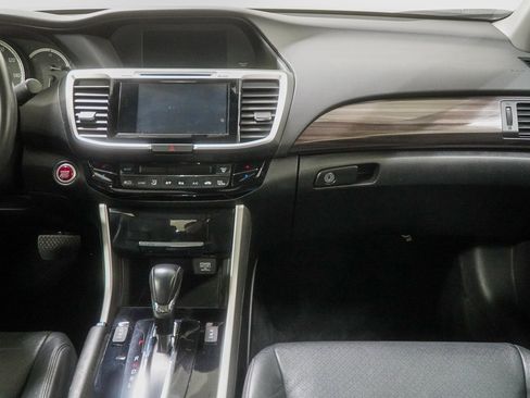 Used 2016 Honda Accord EX-L image 36