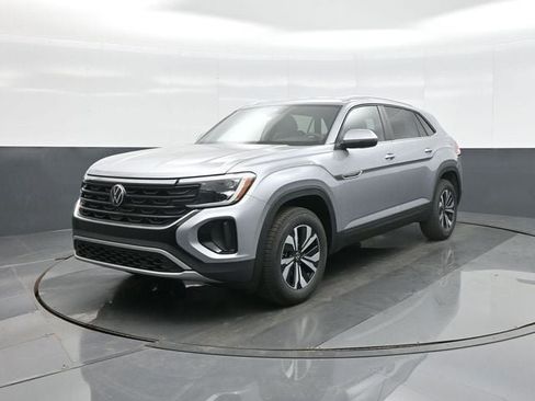 New 2026 Volkswagen Atlas Cross Sport SE AWD/4WD image 3