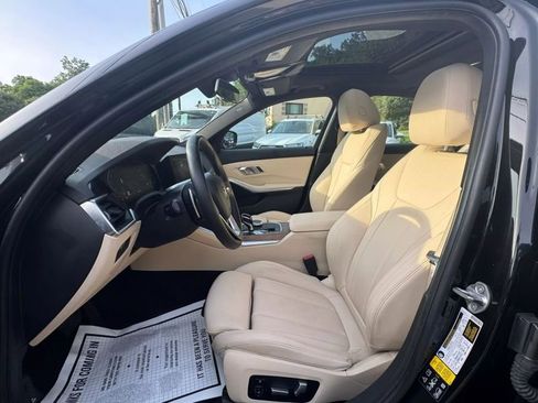 Used 2019 BMW 330i xDrive Sedan w/ Premium Package image 13