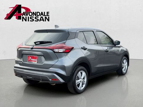 Certified 2025 Nissan Kicks Play S FWD image 6