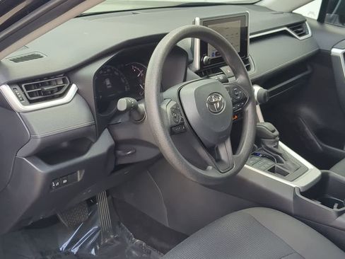 Used 2025 Toyota RAV4 LE image 10