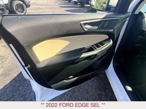 Used 2022 Ford Edge SEL w/ Convenience Package AWD/4WD image 8