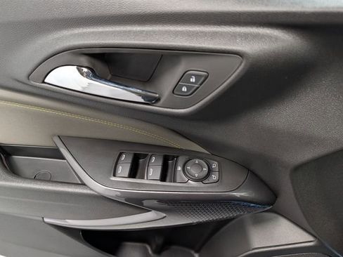 New 2026 Chevrolet Trax ACTIV w/ Driver Confidence Package FWD image 16