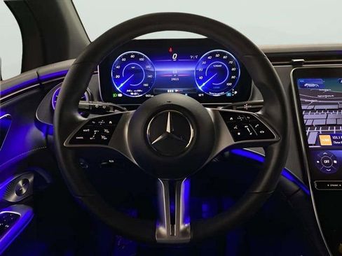 Used 2023 Mercedes-Benz EQE 350+ SUV image 11