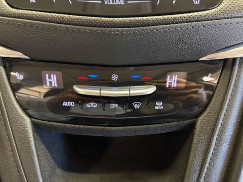 Used 2019 Cadillac XT5 Luxury AWD/4WD image 22