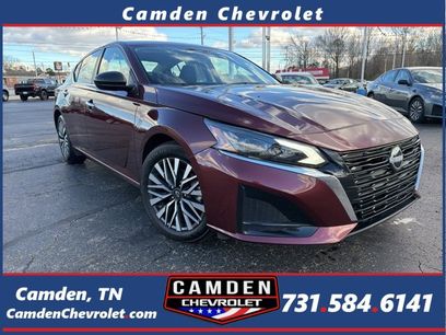 Used 2025 Nissan Altima 2.5 SV