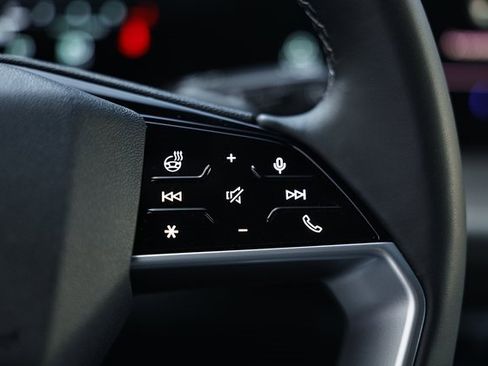 New 2025 Audi Q5 Premium Plus image 34