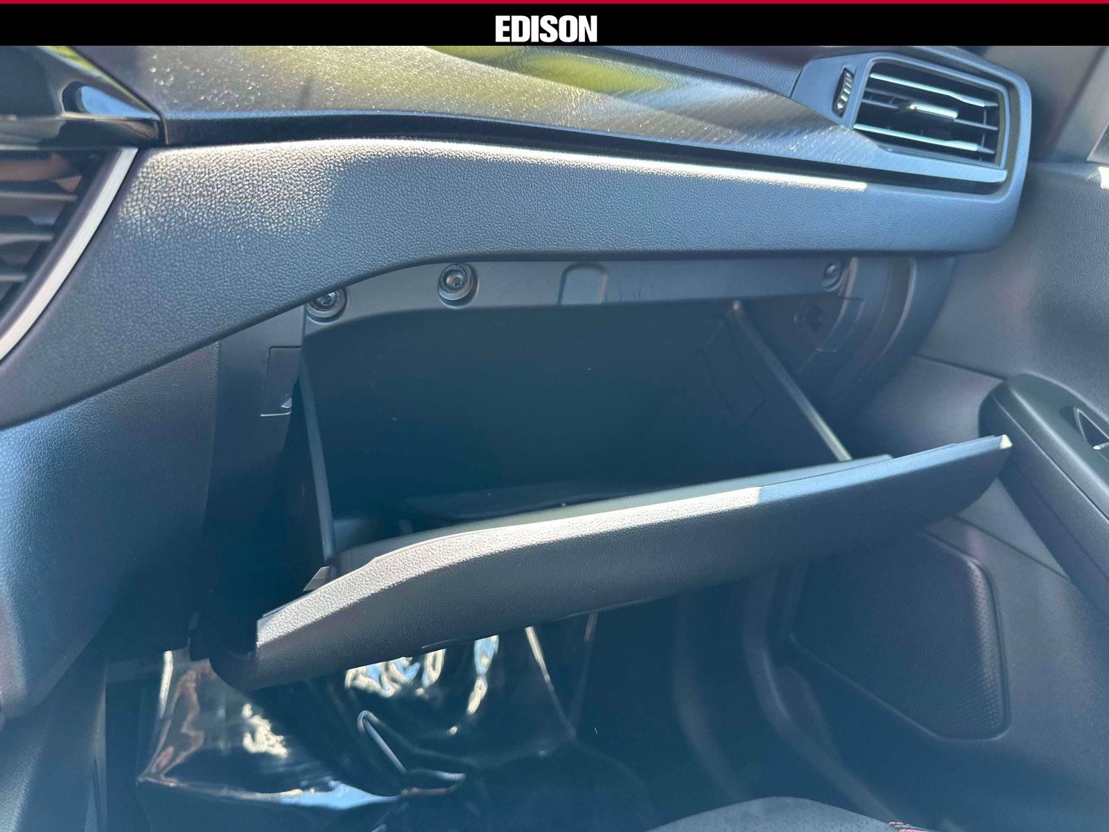 Used 2022 Ford Escape SEL w/ SEL Stealth AWD Package image 33