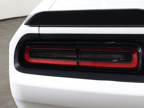 Used 2023 Dodge Challenger SXT image 12