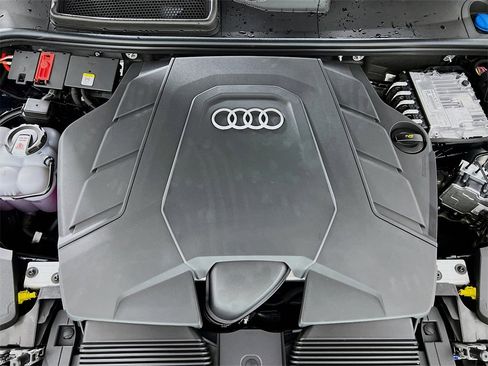 New 2026 Audi Q8 Premium Plus image 29