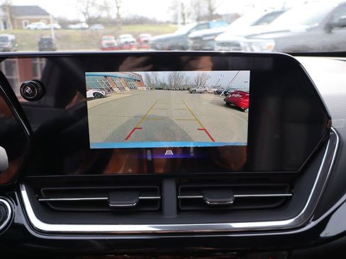 New 2026 Chevrolet Trax RS w/ Driver Confidence Package image 17