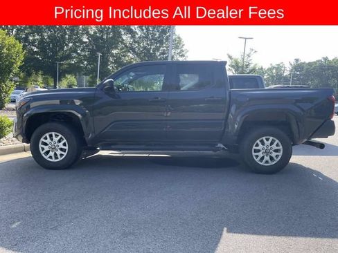Used 2024 Toyota Tacoma SR AWD/4WD image 3