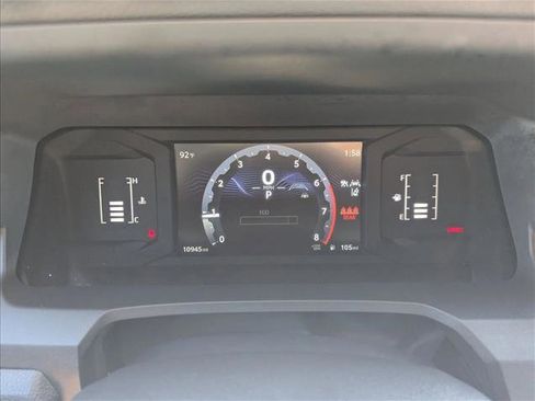 Used 2025 Toyota Tacoma SR image 11