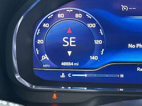 Used 2023 Chevrolet Suburban Premier image 27