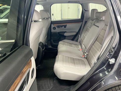 Used 2019 Honda CR-V Touring image 24