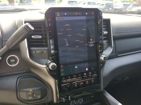 New 2026 RAM 2500 Laramie AWD/4WD image 29