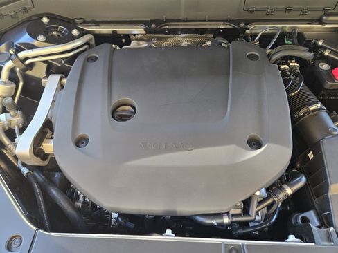 New 2026 Volvo XC90 B6 Plus image 33