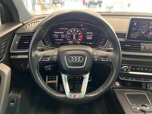 Used 2018 Audi SQ5 Premium Plus w/ Navigation Package AWD/4WD image 22
