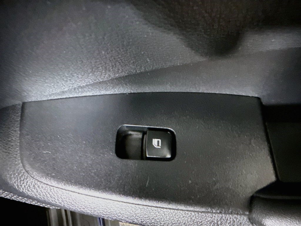 Used 2024 Kia Seltos SX w/ SX Sunroof Package AWD/4WD image 30