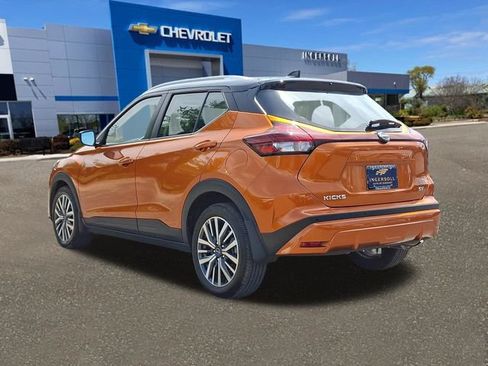 Used 2024 Nissan Kicks SV FWD image 23
