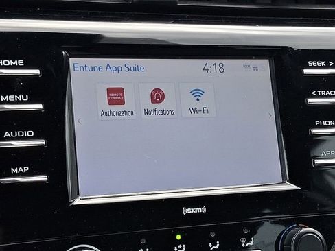 Used 2020 Toyota Camry LE image 17