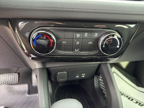 New 2026 Chevrolet TrailBlazer LT image 16