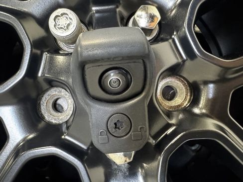 Used 2021 Jeep Wrangler Unlimited Rubicon w/ Uconnect 4C Nav & Sound Group AWD/4WD image 24