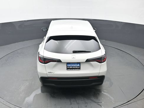 Certified 2026 Honda HR-V LX image 39