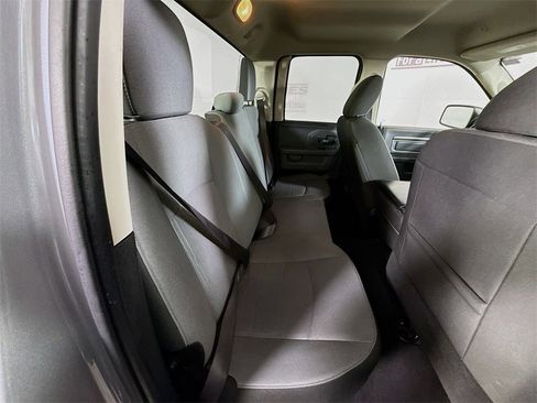 Used 2024 RAM 1500 Classic SLT image 29