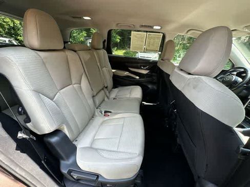 Used 2019 Subaru Ascent Premium w/ Popular Package #2A AWD/4WD image 22