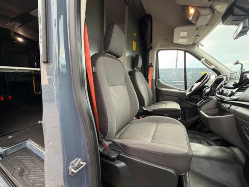 Used 2020 Ford Transit 250 148 High Roof Extended RWD image 18