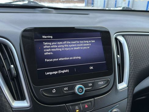 Used 2023 Chevrolet Malibu LT image 33