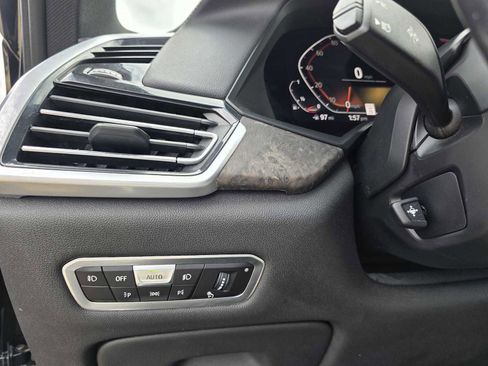 Used 2020 BMW X5 sDrive40i w/ Luxury Seating Package image 19