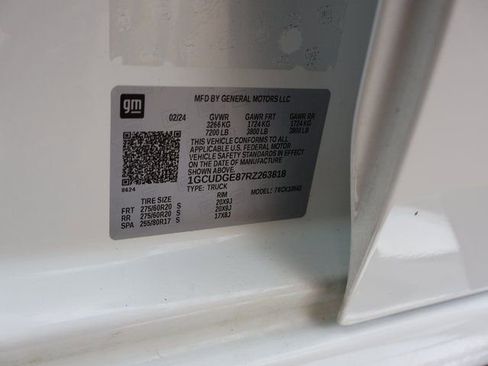 Certified 2024 Chevrolet Silverado 1500 LTZ image 41